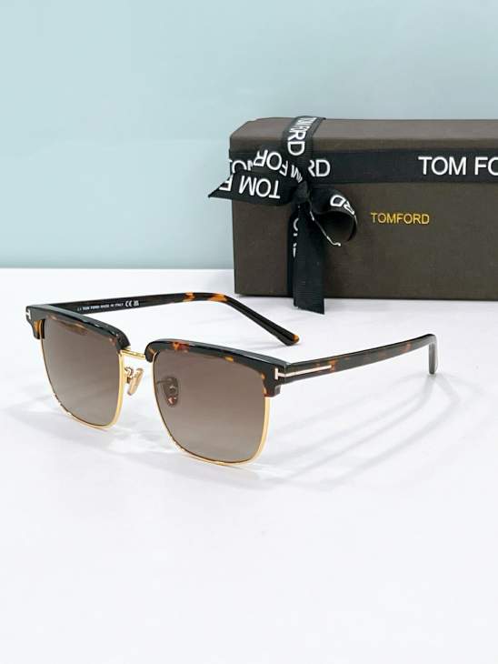 Picture of Tom Ford Sunglasses _SKUfw76511902fw